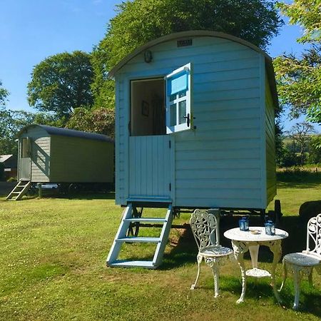 Blackstairs Shepherds Huts Killedmond Dış mekan fotoğraf